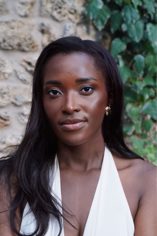 Kunodji Ngot, author